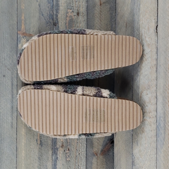 Vintage Havana Women's Ricky Camo Cozy Sherpa Mules Clogs Slippers - Picture 7 of 9